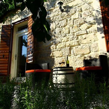 Old House Leilighet Sveti Filip i Jakov Eksteriør bilde