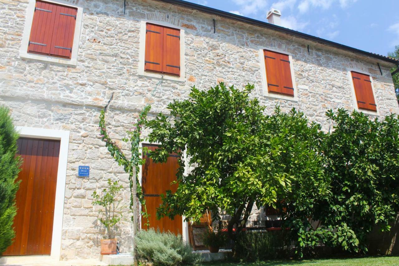 Old House Leilighet Sveti Filip i Jakov Eksteriør bilde